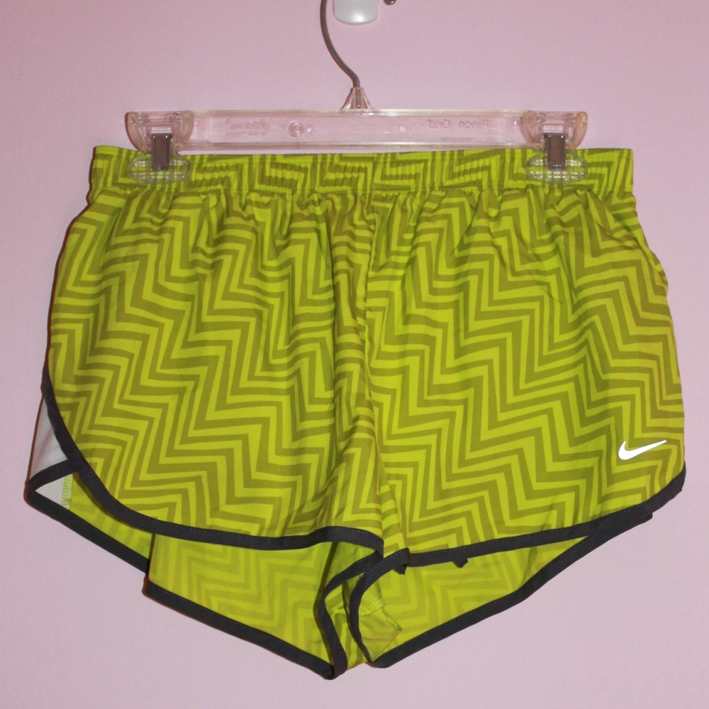 DRI - FIT Nike Running Shorts - Picture 2 of 7